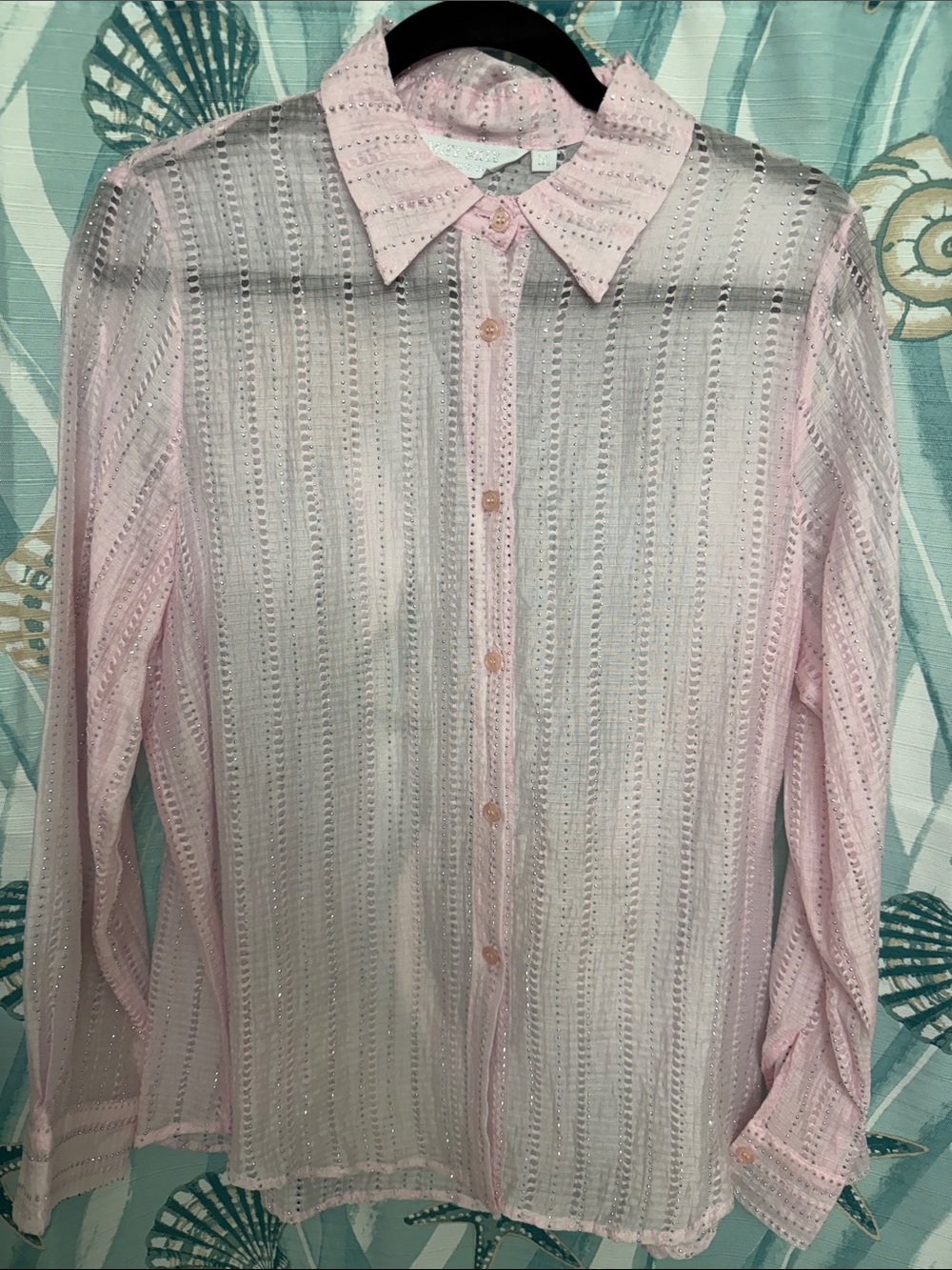 Muy Muy Women’s Pink Rhinestone Button Down Blouse M Oversized